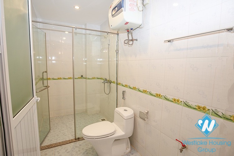 Gorgeous house with front yard and top terrace and lake view for rent in Tay Ho, Hanoi